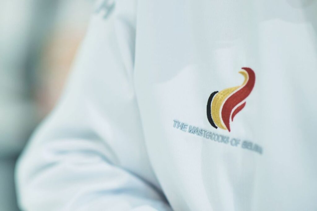 the mastercooks of belgium logo on jacket link building HORECAwebzine